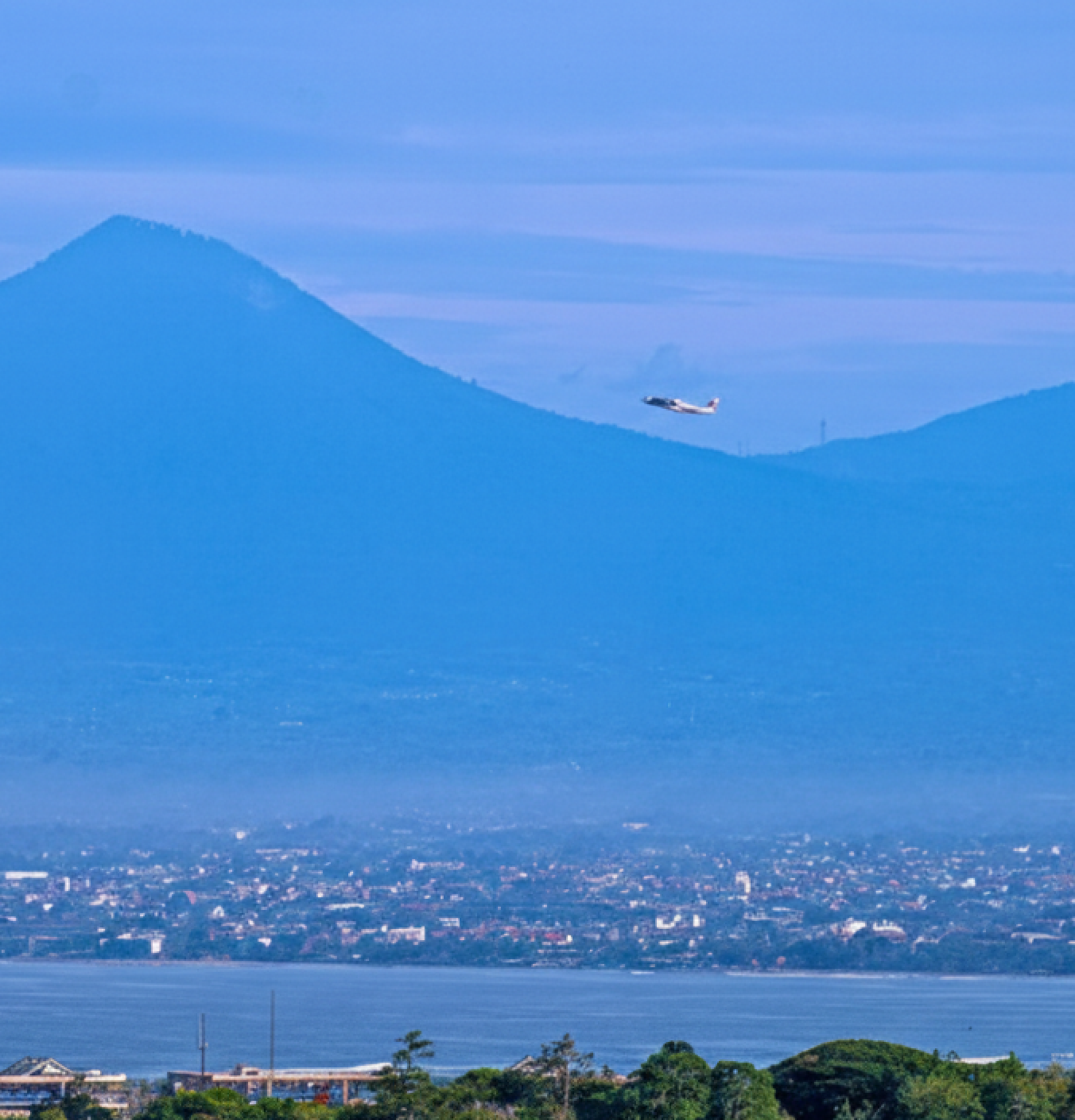 Gemini_Generated_Image_h8vq26h8vq26h8vq